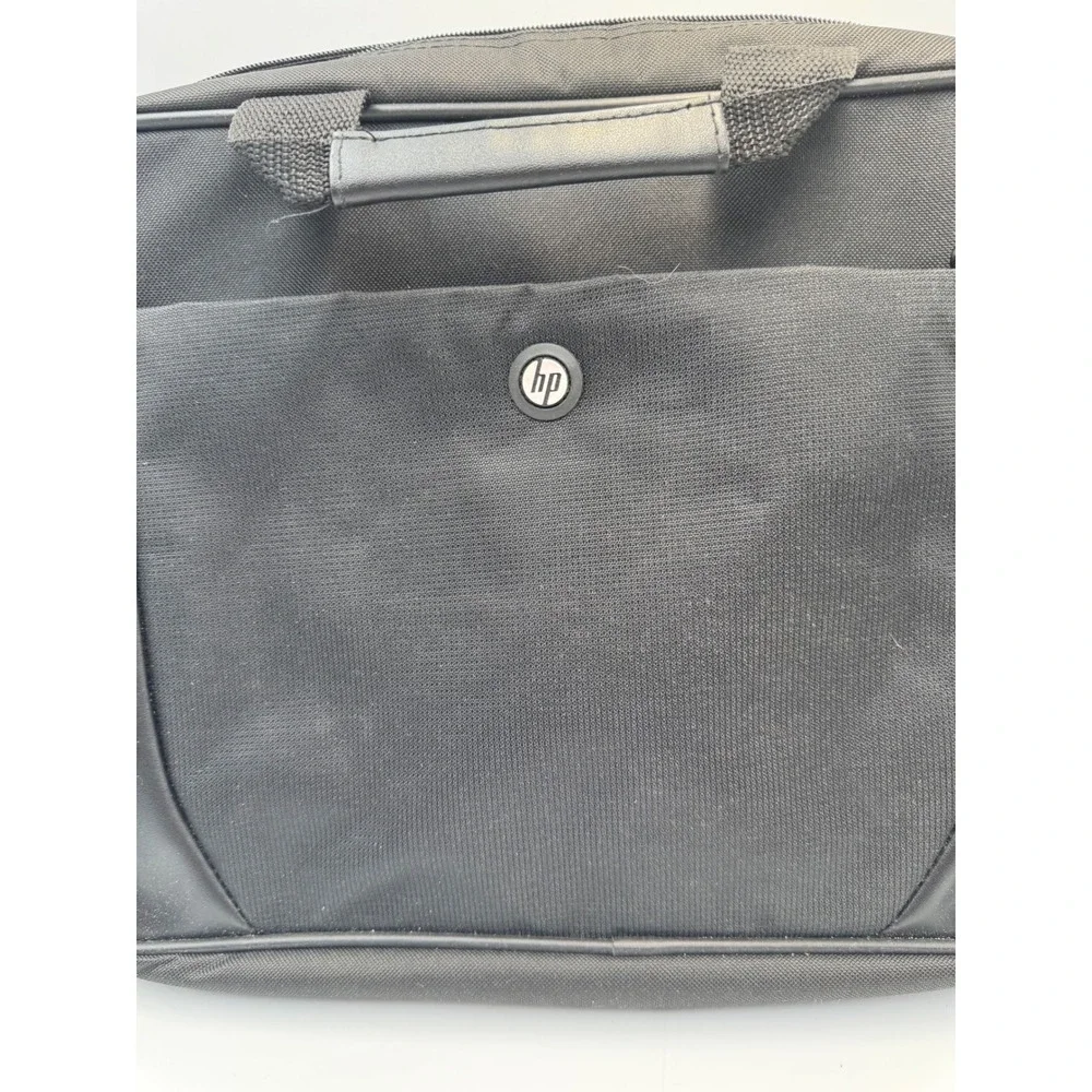 HP Black Nylon Laptop Messenger Bag Briefcase 679921-001 15 Inch Padded Strap